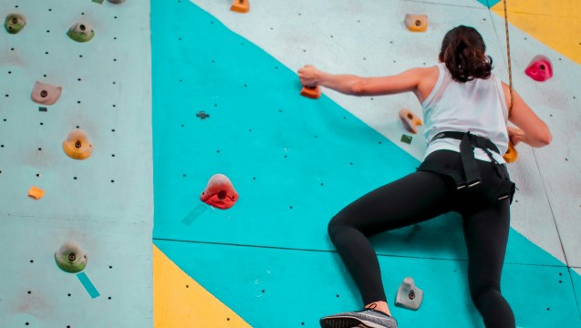 TangraMat sur Bloc: Cours d'escalade à thème